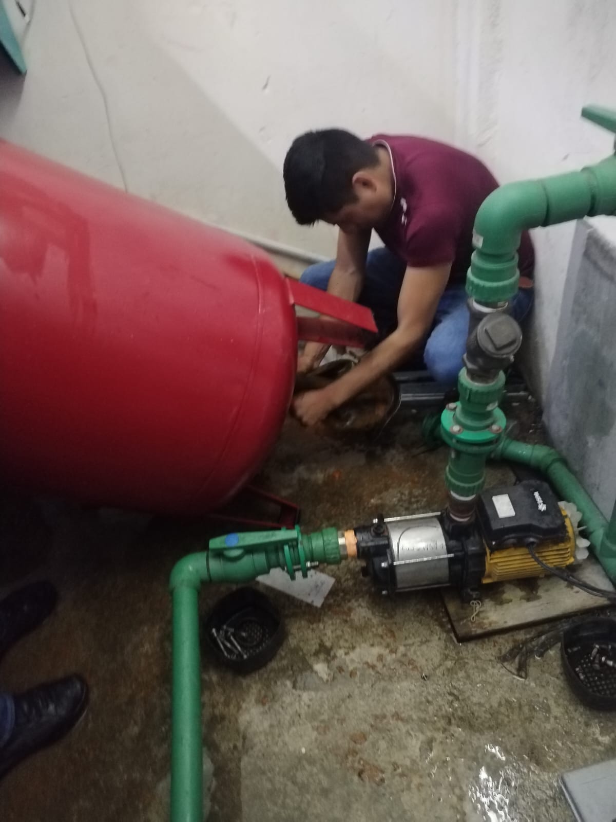 Instalación de tomas de agua